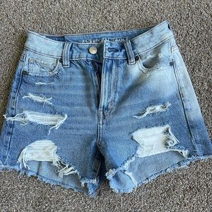 American eagle women’s jean shorts